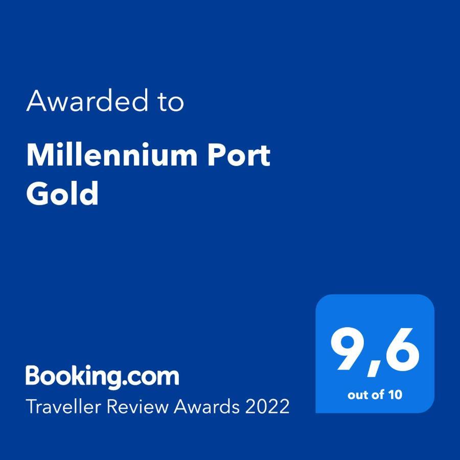 Millennium Port Gold Apartment Варшава Екстериор снимка